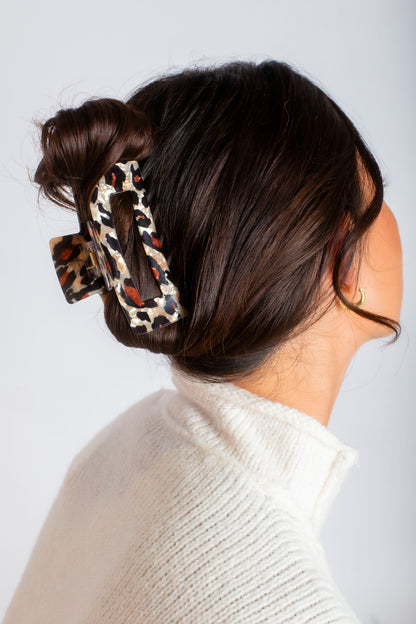 Dahlia Hair Claw