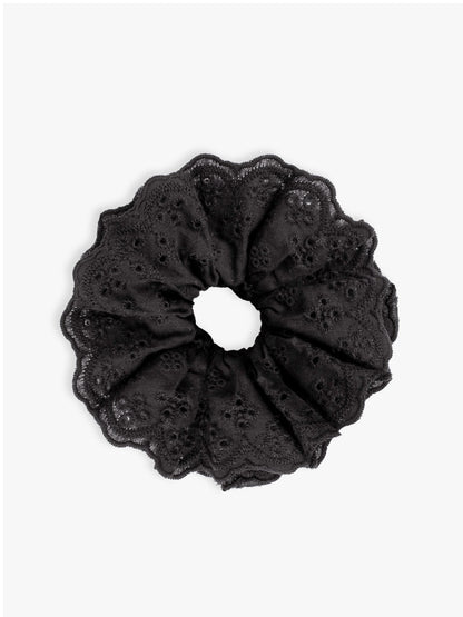 Delphine Scrunchie