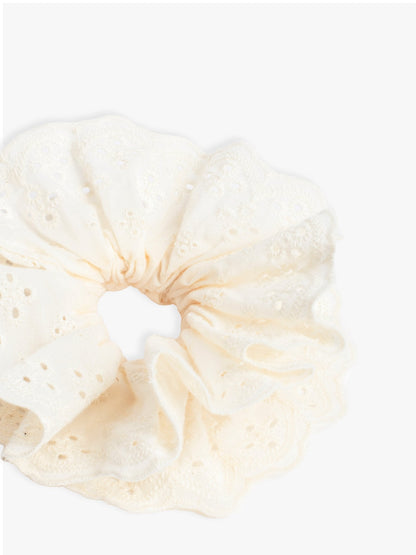 Delphine Scrunchie